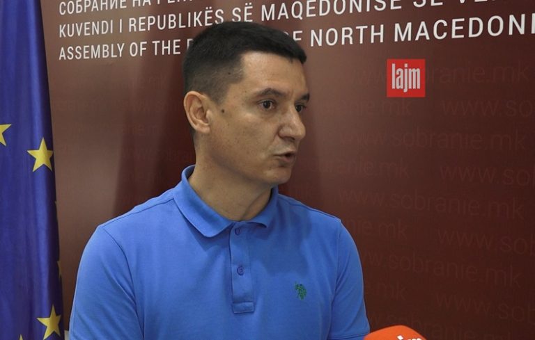 Shaqiri iu përgjigjet kritikave: Reagimet tona do të jenë në përputhje me fjalorin që ata përdorin