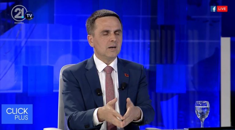 Kasami: Temën e numrave brenda VLEN e hapi Taravari nga momenti i ardhjes në VLEN