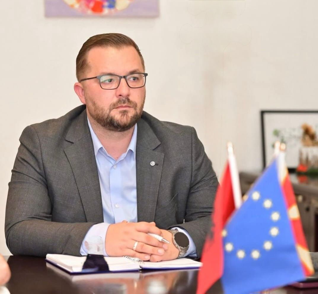 Iljazi shpall kandidaturën për këshilltar në Shkup nga koalicioni VLEN